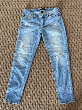 White House Black Market Light Blue Girlfriend Distressed Jean